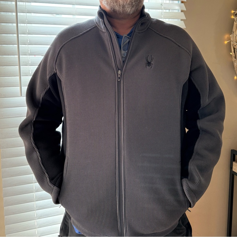 Men’s Spyder fleece-lined heavy, warm jacket, 2XL, rarely worn.